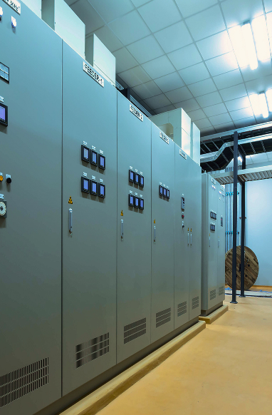 instalacje niskopradowe elektryczne agregat ups